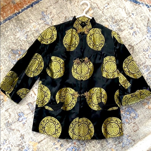 Woman’s Medallion Asian Silk Jacket SMALL - Picture 1 of 6
